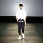 29.10.2016 Kielce. Akademia Off Fashion. Pokaz mody. Kolekcja Roberta Kupisza. / Jarosław Kubalski / Radio Kielce