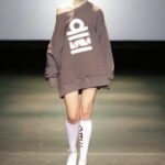 29.10.2016 Kielce. Akademia Off Fashion. Pokaz mody. Kolekcja Roberta Kupisza. / Jarosław Kubalski / Radio Kielce