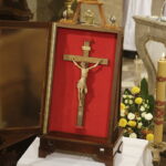 31.10.2016 Kielce. Krzyż Papieski w bazylice Katedralnej. / Jarosław Kubalski / Radio Kielce