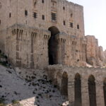 Syria. Aleppo. Cytadela Kalat Halab (lipiec 2008 r.) / Jerzy Jop / Radio Kielce