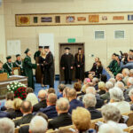 3.10.2016 Kielce. Rozpoczęcie roku akademickiego na Politechnice Świętokrzyskiej. Wręczenie indeksów studentom pierwszego roku. / Wojciech Habdas / Radio Kielce