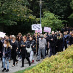 3.10.2016 Kielce. Czarny Marsz w kierunku Rynku / Wojciech Habdas / Radio Kielce