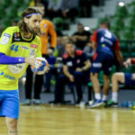 4.10.2016 Kielce. Mecz Vive Tauron - Gwardia Opole. Dean Bombac / Wojciech Habdas / Radio Kielce