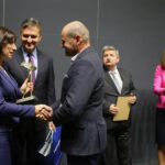 5.10.2016 Chęciny. Wojewódzkie obchody Światowego Dnia Turystyki w Europejskim Centrum Edukacji Geologicznej. Wręczenie statuetki "Wędrowiec Świętokrzyski" / Wojciech Habdas / Radio Kielce