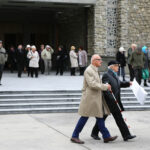 15.10.2016 Kielce. Dzień Białej Laski, czyli święto osób niewidomych i niedowidzących. Msza Święta odprawiona w kościele pw. św. Józefa Robotnika w Kielcach. / Wojciech Habdas / Radio Kielce