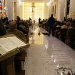 09.10.2016 Kielce, Kościół Akademicki. Msza Święta z okazji Dnia Papieskiego / Wojciech Habdas / Radio Kielce