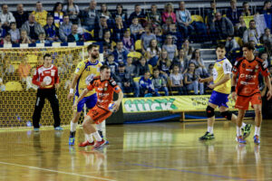 12.10.2016 Kielce. 7. kolejka PGNiG Superligi. Mecz Vive Tauron - Zagłębie Lubin / Wojciech Habdas / Radio Kielce