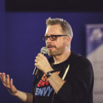 13.10.2016. Tomasz Raczek spotkał się z widzami kina "Helios" w Kielcach / Wojciech Habdas / Radio Kielce