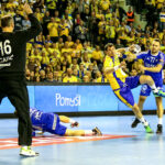 15.10.2016 Kielce. W meczu 4. kolejki Ligi Mistrzów piłkarze ręczni Vive Tauronu Kielce pokonali słoweńskie RK Celje Pivovarna Lasko 31:23 (16:15). / Wojciech Habdas / Radio Kielce