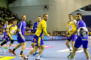 15.10.2016 Kielce. W meczu 4. kolejki Ligi Mistrzów piłkarze ręczni Vive Tauronu Kielce pokonali słoweńskie RK Celje Pivovarna Lasko 31:23 (16:15). / Wojciech Habdas / Radio Kielce