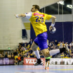 15.10.2016 Kielce. W meczu 4. kolejki Ligi Mistrzów piłkarze ręczni Vive Tauronu Kielce pokonali słoweńskie RK Celje Pivovarna Lasko 31:23 (16:15). / Wojciech Habdas / Radio Kielce