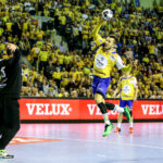 15.10.2016 Kielce. W meczu 4. kolejki Ligi Mistrzów piłkarze ręczni Vive Tauronu Kielce pokonali słoweńskie RK Celje Pivovarna Lasko 31:23 (16:15). / Wojciech Habdas / Radio Kielce