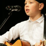 17.10.2016 Kielce. Eliminacje do ogólnopolskiego konkursu Piosenki Niezłomnej. Tomasz Majkowski ZPO Morawica. / Wojciech Habdas / Radio Kielce