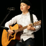 17.10.2016 Kielce. Eliminacje do ogólnopolskiego konkursu Piosenki Niezłomnej. Tomasz Majkowski ZPO Morawica. / Wojciech Habdas / Radio Kielce