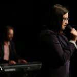 17.10.2016 Kielce. Eliminacje do ogólnopolskiego konkursu Piosenki Niezłomnej. Natalia Boruń / Wojciech Habdas / Radio Kielce