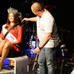 18.10.2016 Kielce. Bezpiecznie - Chce się żyć, warsztaty prawidłowego zapinania pasów bezpieczeństwa. / Wojciech Habdas / Radio Kielce