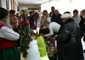 Dni Kultury i Tradycji Bielin (22 listopada 2015 r.).j / Piotr Michalski / Radio Kielce