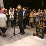 Kielce. Odsłonięcie pomnika dyrygenta przed Filharmonią Świętokrzyską (25 listopada 2016) / Piotr Michalski / Radio Kielce