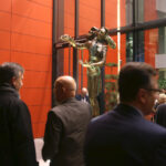 Kielce. Odsłonięcie pomnika dyrygenta przed Filharmonią Świętokrzyską (25 listopada 2016) / Piotr Michalski / Radio Kielce