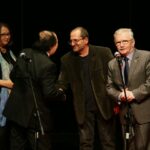 25.11.2016 Kielce. Gala finałowa festiwalu NURT. Nagroda publiczności i nagroda prezydenta Kielc Wojciecha Lubawskiego trafiła do Wojciecha Szumowskiego za obraz "Notatki z ciemności. Aleppo". / Wojciech Habdas / Radio Kielce