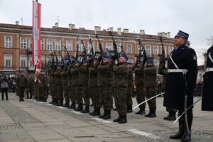 Kielce. Plac Wolności. Obchody Święta Niepodległości (11 listopada 2016 r.) / Piotr Michalski / Radio Kielce