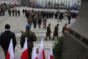 Kielce. Plac Wolności. Obchody Święta Niepodległości (11 listopada 2016 r.) / Piotr Michalski / Radio Kielce