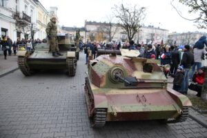 Kielce. Plac Wolności. Obchody Święta Niepodległości (11 listopada 2016 r.) / Piotr Michalski / Radio Kielce