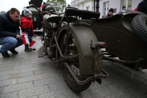 Kielce. Plac Wolności. Obchody Święta Niepodległości (11 listopada 2016 r.) / Piotr Michalski / Radio Kielce