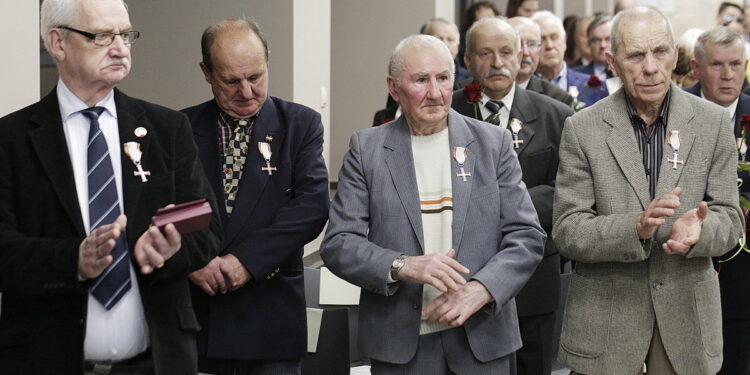 04.11.2016 Kielce. Wręczenie Krzyży Wolności i Solidarności działaczom opozycji antykomunistycznej. / Jarosław Kubalski / Radio Kielce