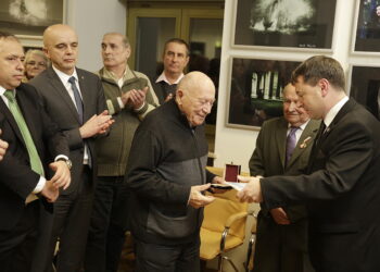 08.11.2016 Kielce. Muzeum Historii Kielc. Odznaczenia dla zasłużonych numizmatyków. / Jarosław Kubalski / Radio Kielce