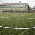 09.11.2016 Kielce. Nowe boiska i zagospodarowanie terenu przy Zespole Szkół Ogólnokształcących nr 16 na Barwinku. / Jarosław Kubalski / Radio Kielce