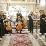 09.11.2016 Kielce. Koncert "W hołdzie Bohaterom" w kościele św. Wojciecha. / Jarosław Kubalski / Radio Kielce