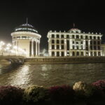 11.11.2016. Skopje. Wieczorny spacer po stolicy Macedonii. / Jarosław Kubalski / Radio Kielce