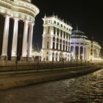 11.11.2016. Skopje. Wieczorny spacer po stolicy Macedonii. / Jarosław Kubalski / Radio Kielce