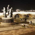 11.11.2016. Skopje. Wieczorny spacer po stolicy Macedonii. / Jarosław Kubalski / Radio Kielce