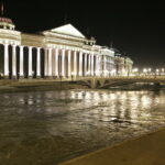 11.11.2016. Skopje. Wieczorny spacer po stolicy Macedonii. / Jarosław Kubalski / Radio Kielce