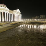 11.11.2016. Skopje. Wieczorny spacer po stolicy Macedonii. / Jarosław Kubalski / Radio Kielce