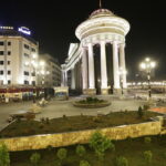 11.11.2016. Skopje. Wieczorny spacer po stolicy Macedonii. / Jarosław Kubalski / Radio Kielce