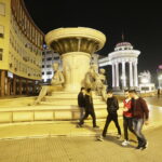 11.11.2016. Skopje. Wieczorny spacer po stolicy Macedonii. / Jarosław Kubalski / Radio Kielce