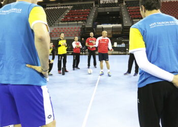 11.11.2016. Trening Vive Tauronu Kielce w hali Sports Centre Jane Sandanski w Skopje / Jarosław Kubalski / Radio Kielce