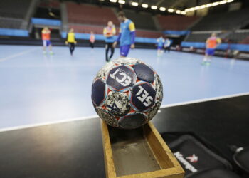 11.11.2016. Trening Vive Tauronu Kielce w hali Sports Centre Jane Sandanski w Skopje / Jarosław Kubalski / Radio Kielce