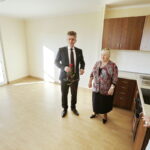 22.11.2016 Kielce. Nowe mieszkania chronione w DPS przy ulicy Jagiellońskiej. / Jarosław Kubalski / Radio Kielce