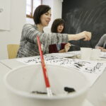 26.11.2016 Kielce. Warsztaty kaligrafii w Instytucie Designu. / Jarosław Kubalski / Radio Kielce