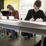 26.11.2016 Kielce. Warsztaty kaligrafii w Instytucie Designu / Jarosław Kubalski / Radio Kielce