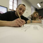 26.11.2016 Kielce. Warsztaty kaligrafii w Instytucie Designu / Jarosław Kubalski / Radio Kielce