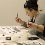 26.11.2016 Kielce. Warsztaty kaligrafii w Instytucie Designu / Jarosław Kubalski / Radio Kielce