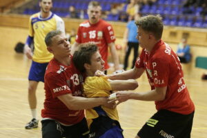 26.11.2016 Kielce. Mecz piłki ręcznej Vive Tauron II Kielce - AZS AWF Biała Podlaska. / Jarosław Kubalski / Radio Kielce