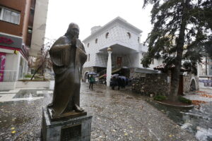 12.11.2016 Skopje. Macedonia. Centrum miasta. Centrum historyczne Matki Teresy z Kalkuty a właściwie Agnes Gonxha Bojaxhiu urodzonej w Skopje. / Jarosław Kubalski / Radio Kielce