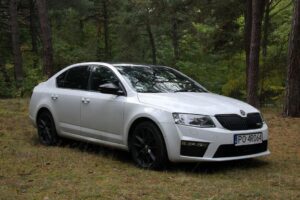 Auto-Formuła. Skoda Octavia RS / Robert Felczak / Radio Kielce