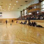 15.11.2016 Kielce. Ponad 100 szkół odebrało sprzęt do dziecięcej piłki ręcznej / Wojciech Habdas / Radio Kielce